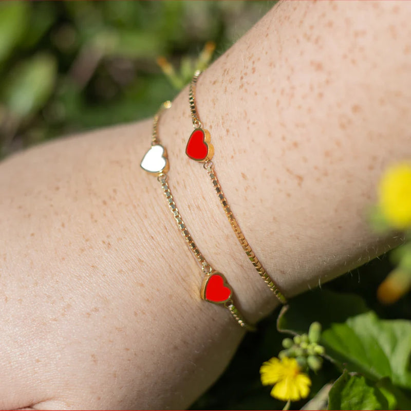 AMARE RED AND WHITE CHIPS TRIO BRACELET