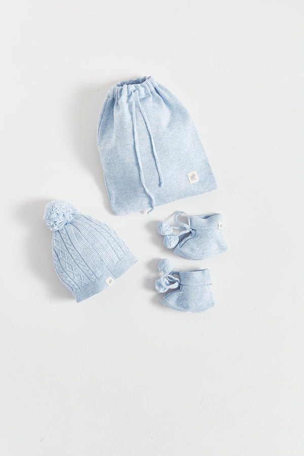 SET GORRO+BOOTIE  STARS CELESTE