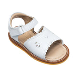 Classic Sandal w/scallop white