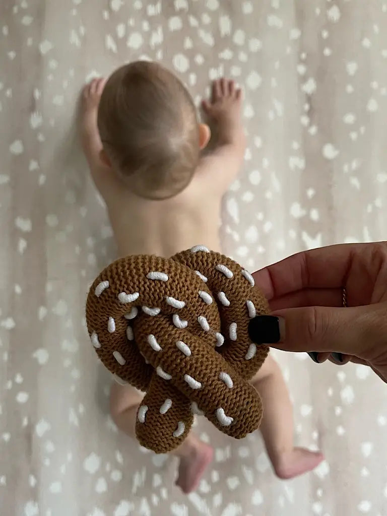 Organic pretzel rattle baby toy crochet